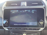 【バックカメラ】駐車時の後方を映像で確認できます