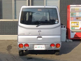 両側スライドドアなので乗り降り楽ちんです!