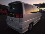 希少車!3000cc!軽油!ディーゼル!ターボ!4WD!CAT!純正エアロ!純正アルミ!3列シート8人乗り!禁煙車!