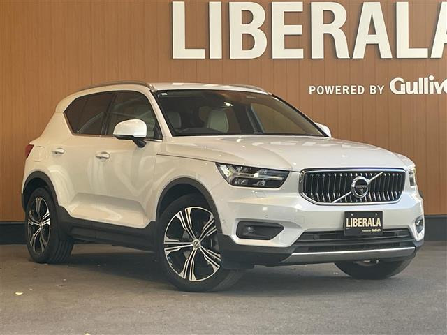 XC40B4 AWD インスクリプション 4WD4WD 本革シート