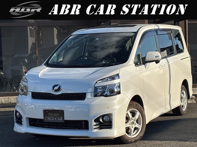 ヴォクシー2.0 ZS 4WD