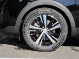 純正アロイホイール。225/55R18