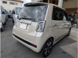 エンジンオイルは汚れ具合に関わらず、全てのお車交換しております。当店のこだわりの1つです。