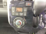 オートエアコン付いてます!運転中も快適に過ごせます!