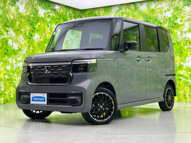 N-BOXカスタム ターボ コーディネートスタイル 2トーン 4WD 