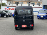 開口部高がわかるバックビュー。ゆとりある荷室が様々なビジネスシーンで大活躍!詳細はスタッフへ!