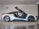 BMWでは重量配分にもこだわりがあり、FRモデルでは50:50とFFモデルでも60:40と前後の重量バランスにこだわり、軽快なハンドリングを実現しております。