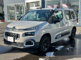 内装クリーニングも施しております。内装の綺麗なお車は気持ちが良くオススメさせていただく1つのポイントになっております。