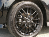◆アルミホイール装着車です!これで足元まわりもおしゃれにきまります!
