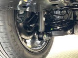 お車を安心してお乗りいただく為には、足回りの定期点検が欠かせません。サービスサポート(有償保証)では無料点検もご提供しており、安心のカーライフをお過ごしいただけるサポート体制が整っています。