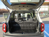 ラゲッジスペースも必要十分なスペースを確保しております♪ちょっとした荷物や洗車道具セットなど常備しておきたい物を積んでおけます♪