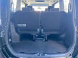 在庫車両に関してはお客様により良いものをご提供する為に品質に拘って仕入れを行っております。各お車の状態はそれぞれですのでご商談時に当店スタッフがご説明させて頂きますのでご安心くださいませ。