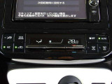オートエアコンを装着しておりますので車内をお好みの快適な温度に保つことが可能です!