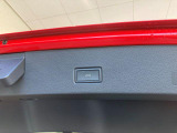 T-ROC TSI STYLE STYLE DESIGN PACKAGE装備車入荷しました!ボディーカラーはフラッシュレッドです。