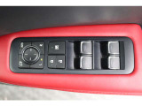 運転席ドアスイッチ回りの画像です。
