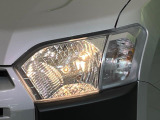夜間や荒天時により良好な視界で安心な走行をご希望される方には【高輝度LEDヘッドライト】の取付がおすすめ!多くのお客様にご好評いただいております♪