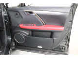 運転席側ドアトリムの画像です