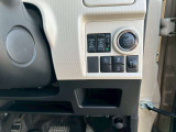 愛車のコーティングなども行っております。毎年100件以上の施工実績がありますので、ご安心してお頼みください。