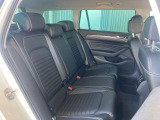 PASSAT VARIANT TSI ELEGANCE ADVANCE 入荷しました!ボディーカラーはオリックスホワイトマザーオブパールエフェクトです。