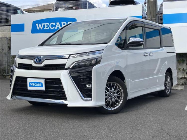 ヴォクシー1.8 ハイブリッド ZS 煌III