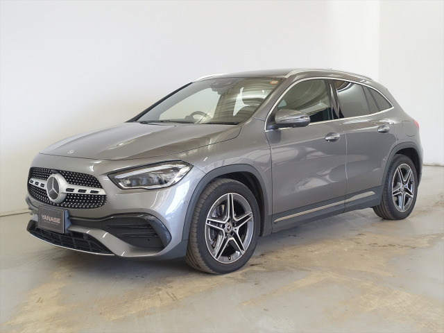 GLAクラスGLA200d 4マチック AMGライン 4WDナビゲーションパッケージ