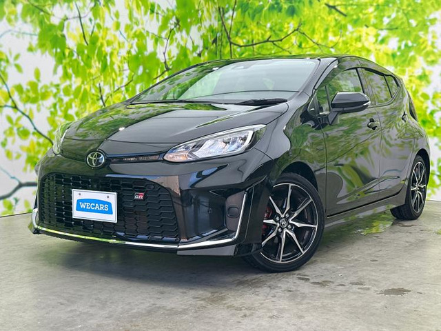 アクア GRスポーツ