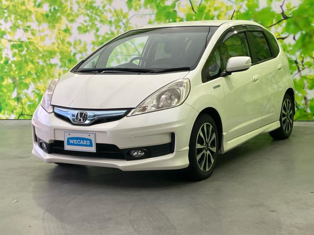 フィットハイブリッド1.5 RS ファインスタイル