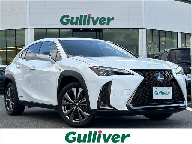 UX250h Fスポーツ 4WD本革シート