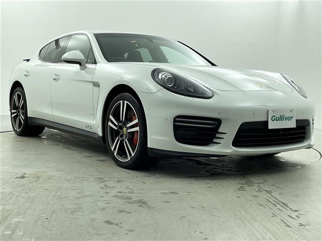 パナメーラGTS PDK 4WD4WD サンルーフ