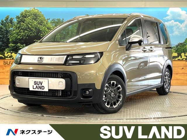 フリード 1.5 e:HEV クロスター