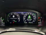 運転中に視線を動かさず確認が取れるメーター SENSING等の取り扱い時もわかりやすくて便利