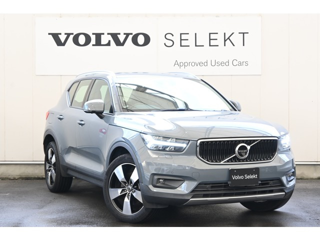 XC40T4 モメンタム