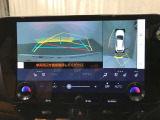 バックモニターが標準装備。お車の車庫入れが苦手な方も大丈夫です。