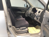 フィット性も良く、楽な運転姿勢を保てます。