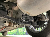 お車を安心してお乗りいただく為には、足回りの定期点検が欠かせません。サービスサポート(有償保証)では無料点検もご提供しており、安心のカーライフをお過ごしいただけるサポート体制が整っています。