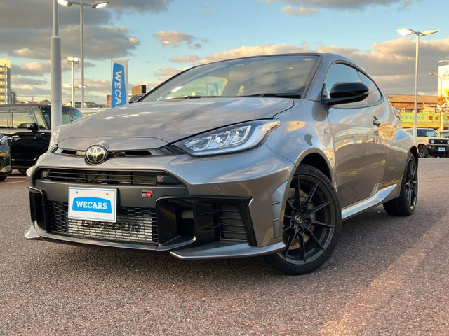 GRヤリス1.6 RZ ハイ パフォーマンス 4WD