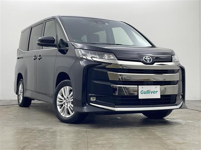 ノア1.8 ハイブリッド S-Z E-Four 4WD修復歴無し