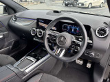 中古車だけではなく、新車も多岐にわたり、正規輸入車販売を行っております。全国選りすぐりの仕入ネットワークの中からあなたにピッタリのお車を探します!【お問い合わせ電話番号072-461-1411】