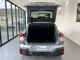 【展示場について】九州エリア最大級の展示場常時30台以上のBMWを展示しております。入庫する予定車両やNET掲載が間に合っていない車両も御座いますので是非一度お問い合わせ下さい。0078-6002-772723