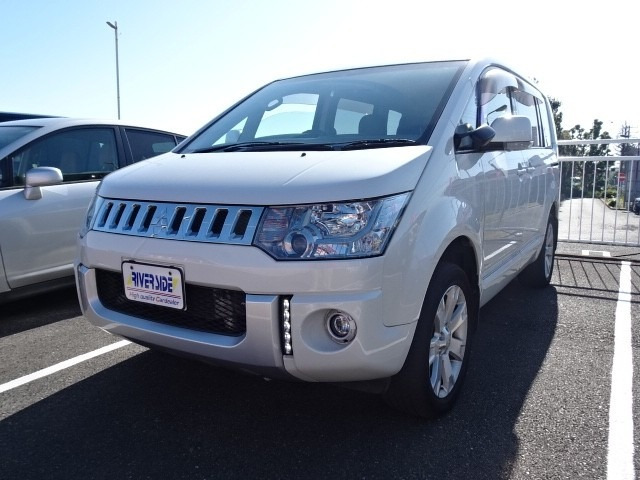 デリカD:52.2 D パワーパッケージ 4WD社外メモリーナビフルセグバックカメラ後席