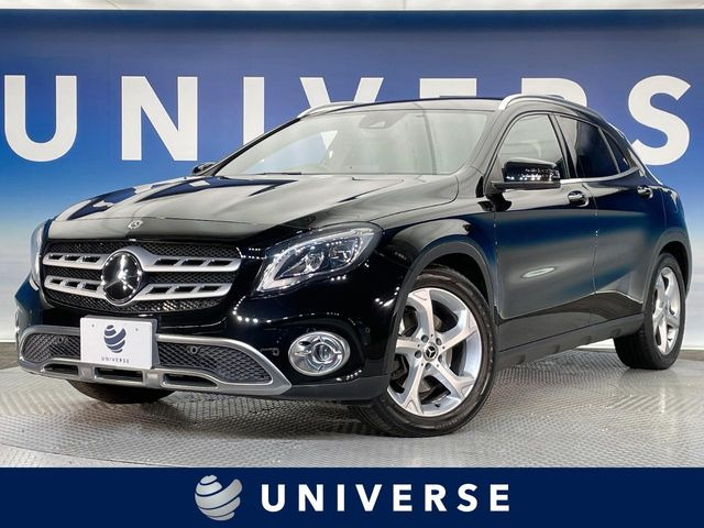 GLAクラス GLA220 4マチック 4WD