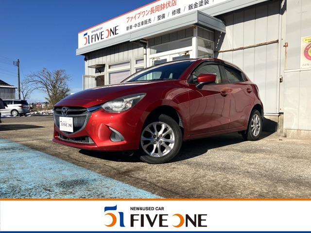 デミオ1.3 13S 4WD