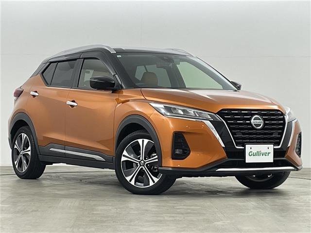 キックス 1.2 X ツートーン インテリアエディション (e-POWER) 本革シート 修復歴無し