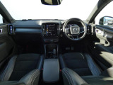 XC40 T4 AWD Rデザイン 4WD 
