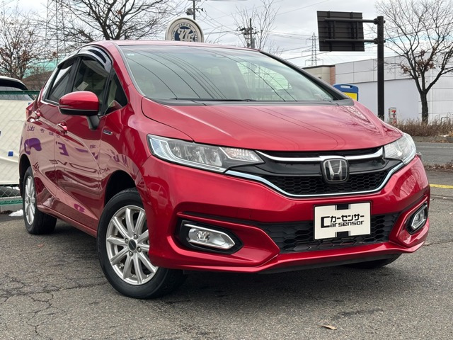 フィット  1.5 ハイブリッド F コンフォートエディション 4WD