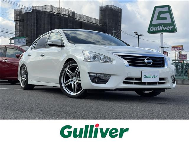 ティアナ2.5 XV ナビAVMパッケージサンルーフ 修復歴無し