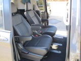 シートの状態も良好です♪また、シートカバーの取付等も承ってましたのでお気軽にご相談ください!!