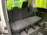 3列目シートはもちろん状態良好☆大人でもゆったりと座って頂けますので、大人数でのお出かけもラクラクです♪ご家族で、気の知れた仲間で、ドライブに行くのが楽しみですね♪