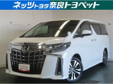 沢山乗れるのがこの車の魅力!2台で移動しないと・・・なんて時もこの車なら1台で!大活躍です♪