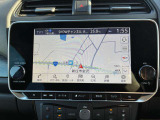 メーカー純正ナビゲーション付き、行きたい所に案内してくれます。楽しいドライブのお手伝い★